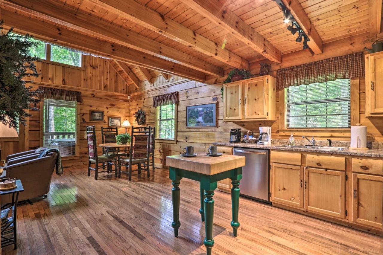 Gatlinburg Mountainside Escape With Deck And Hot Tub! Villa Buitenkant foto