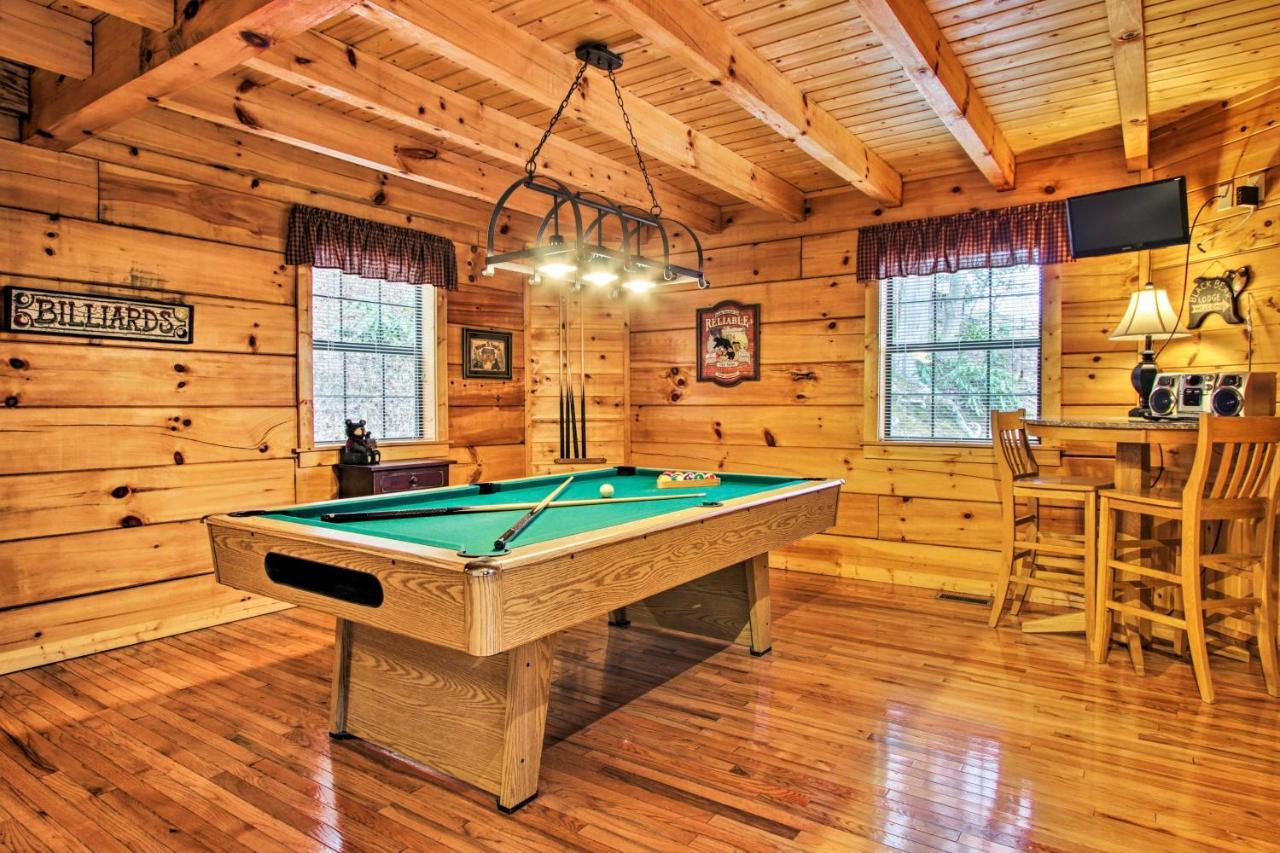 Gatlinburg Mountainside Escape With Deck And Hot Tub! Villa Buitenkant foto
