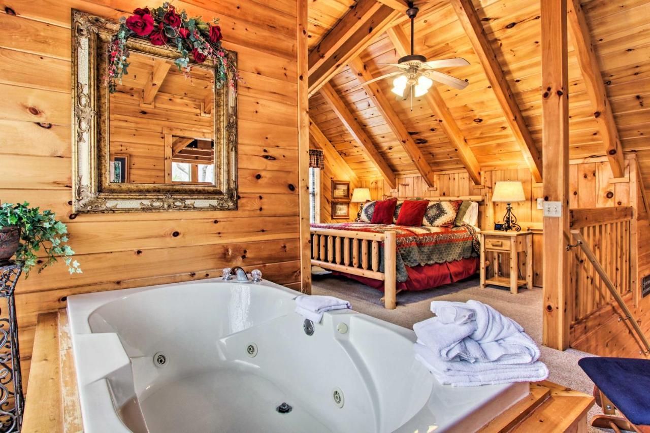Gatlinburg Mountainside Escape With Deck And Hot Tub! Villa Buitenkant foto
